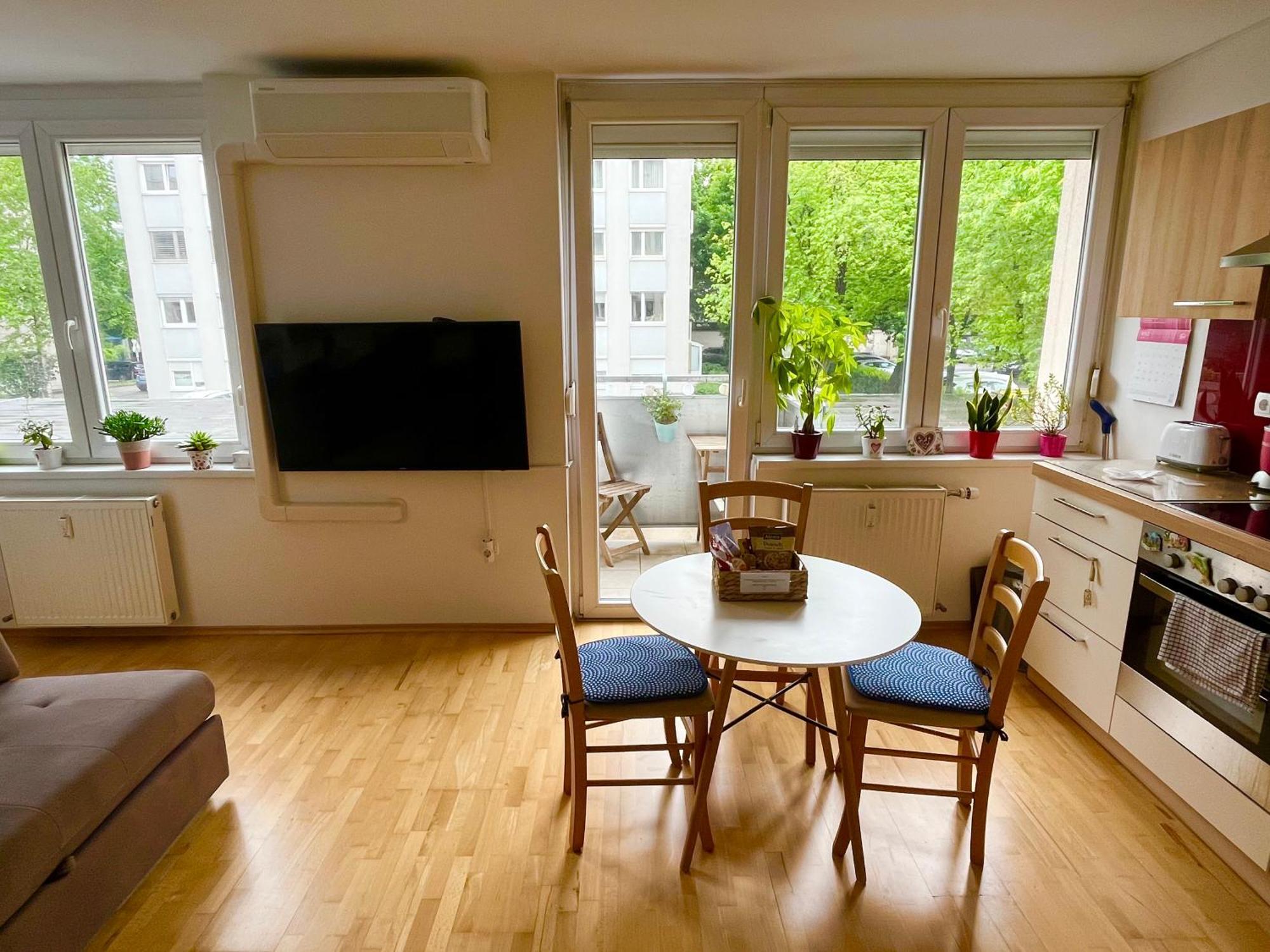 Cosy Studio Andy With Great Location Ljubljana Eksteriør bilde